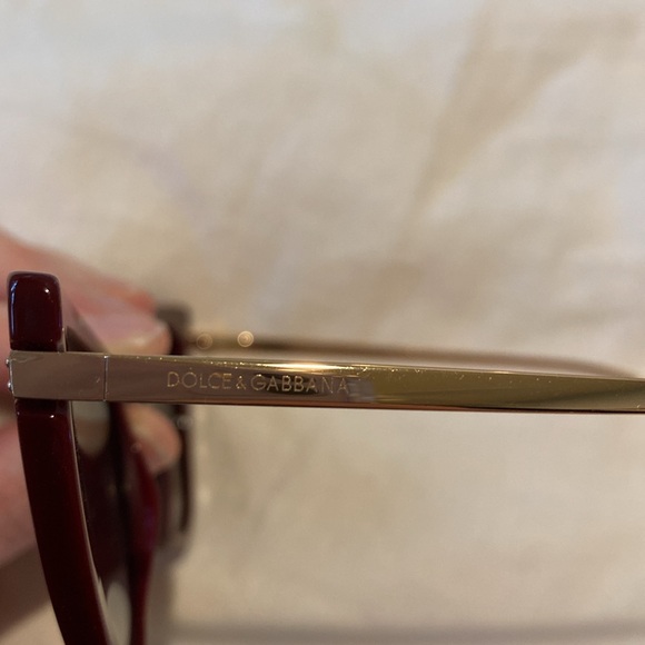 Dolce & Gabbana Burgundy Cat Eye Sunglasses. DG 4381. 30918G. Retro - Picture 6 of 11